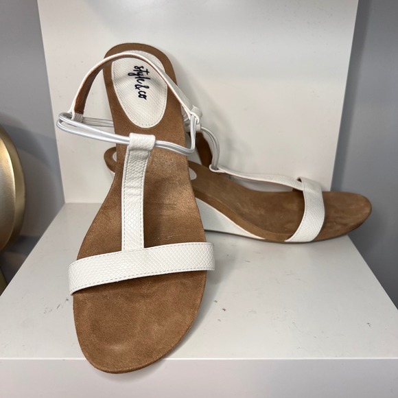 Style&co. White Wedge Sandals Ankle Strap T-Strap Comfort Casual-Size‎ 11 - Picture 1 of 6